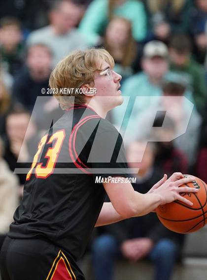 Thumbnail 3 in Cardinal Mooney Catholic @ Lutheran North photogallery.