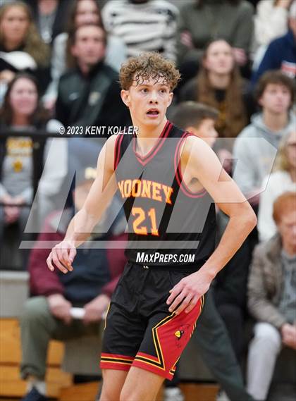 Thumbnail 2 in Cardinal Mooney Catholic @ Lutheran North photogallery.