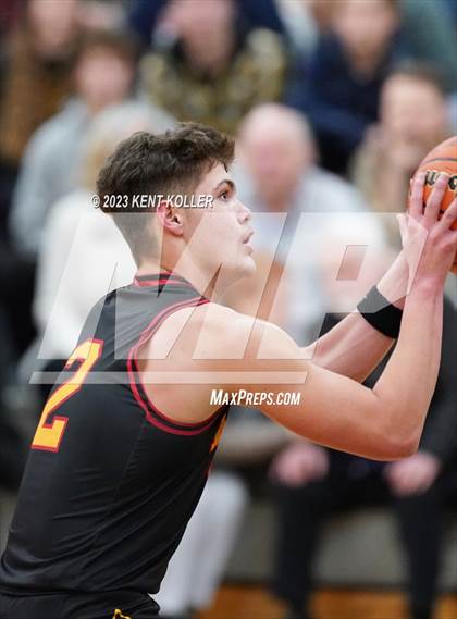 Thumbnail 3 in Cardinal Mooney Catholic @ Lutheran North photogallery.
