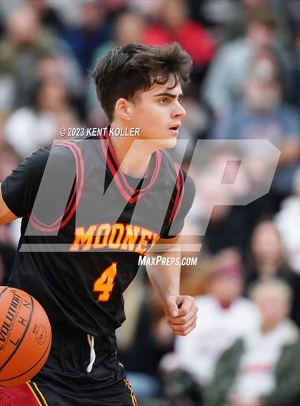 Thumbnail 2 in Cardinal Mooney Catholic @ Lutheran North photogallery.