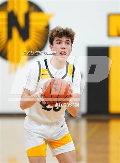 Thumbnail 3 in Cardinal Mooney Catholic @ Lutheran North photogallery.