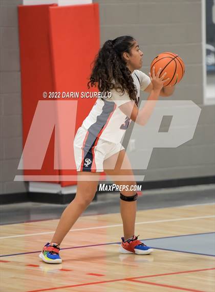 Thumbnail 2 in Great Oak vs. St. Paul (NIKE Tournament of Champions) photogallery.
