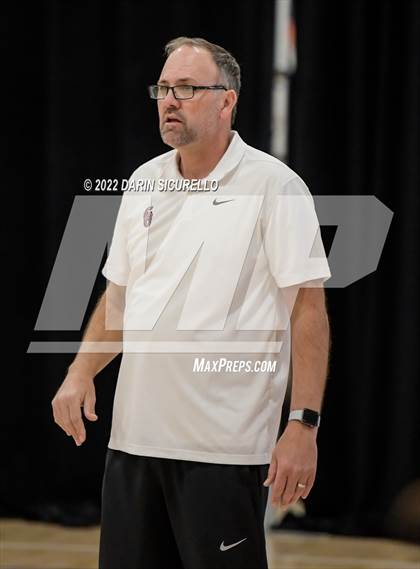 Thumbnail 2 in Great Oak vs. St. Paul (NIKE Tournament of Champions) photogallery.