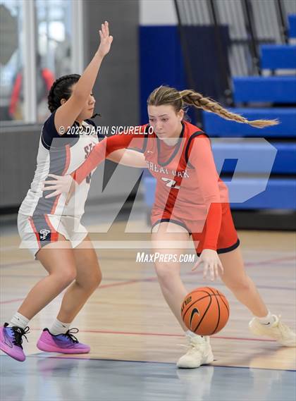 Thumbnail 1 in Great Oak vs. St. Paul (NIKE Tournament of Champions) photogallery.