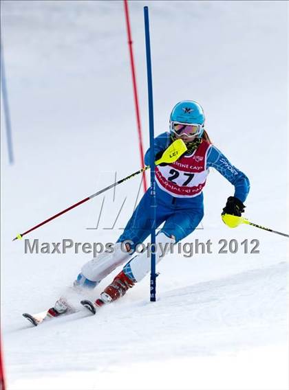 Thumbnail 2 in 2012 Evan Wood Memorial Race photogallery.