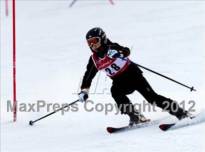 Thumbnail 3 in 2012 Evan Wood Memorial Race photogallery.