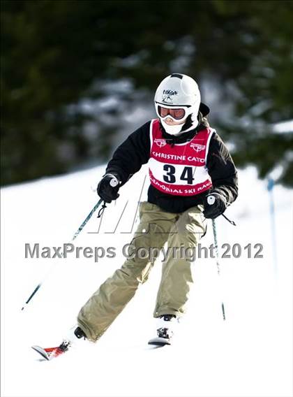Thumbnail 3 in 2012 Evan Wood Memorial Race photogallery.