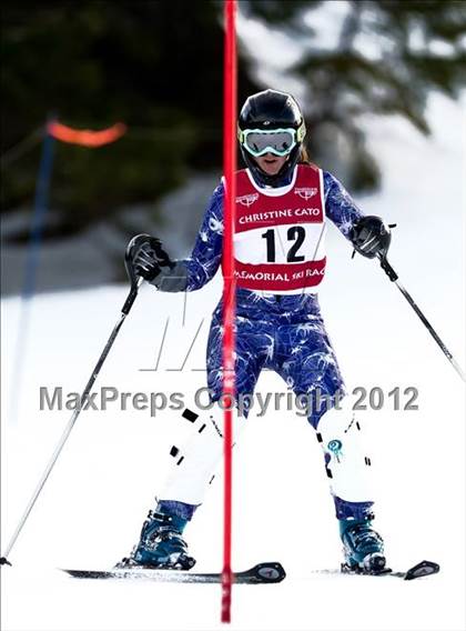 Thumbnail 3 in 2012 Evan Wood Memorial Race photogallery.