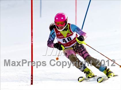 Thumbnail 3 in 2012 Evan Wood Memorial Race photogallery.