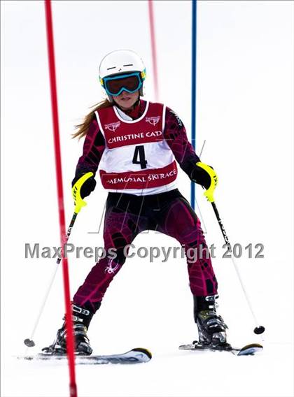 Thumbnail 3 in 2012 Evan Wood Memorial Race photogallery.