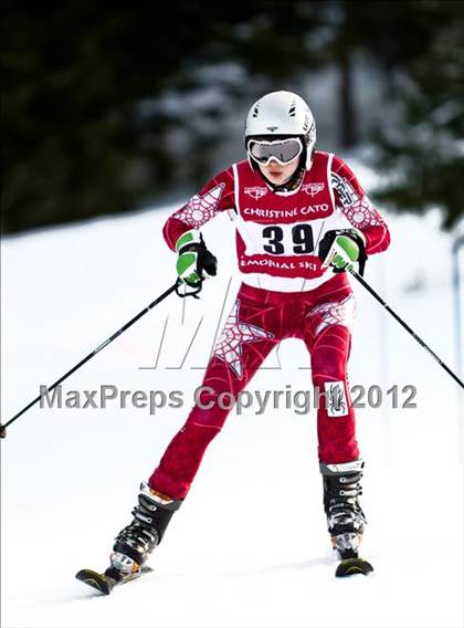 Thumbnail 1 in 2012 Evan Wood Memorial Race photogallery.