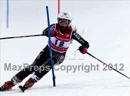 Thumbnail 3 in 2012 Evan Wood Memorial Race photogallery.