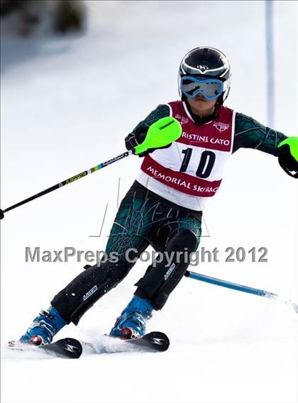 Thumbnail 2 in 2012 Evan Wood Memorial Race photogallery.