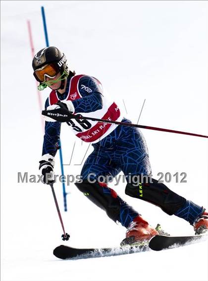 Thumbnail 1 in 2012 Evan Wood Memorial Race photogallery.