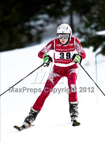 Thumbnail 3 in 2012 Evan Wood Memorial Race photogallery.