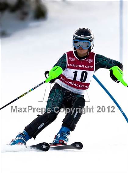 Thumbnail 3 in 2012 Evan Wood Memorial Race photogallery.