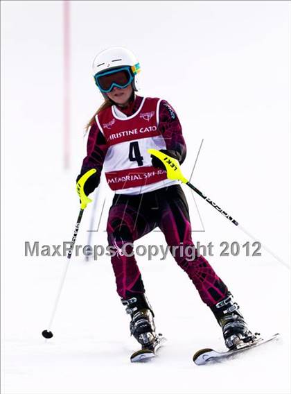 Thumbnail 1 in 2012 Evan Wood Memorial Race photogallery.