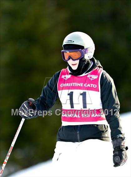 Thumbnail 2 in 2012 Evan Wood Memorial Race photogallery.