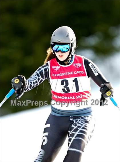 Thumbnail 2 in 2012 Evan Wood Memorial Race photogallery.