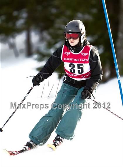 Thumbnail 1 in 2012 Evan Wood Memorial Race photogallery.