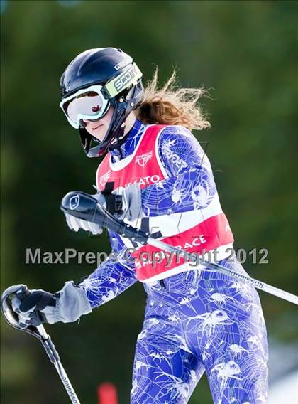 Thumbnail 2 in 2012 Evan Wood Memorial Race photogallery.