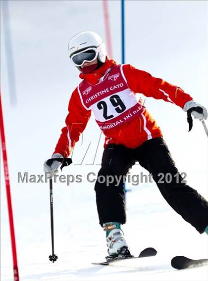 Thumbnail 1 in 2012 Evan Wood Memorial Race photogallery.
