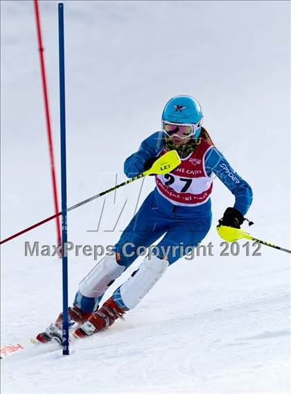 Thumbnail 1 in 2012 Evan Wood Memorial Race photogallery.