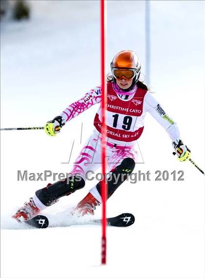 Thumbnail 3 in 2012 Evan Wood Memorial Race photogallery.