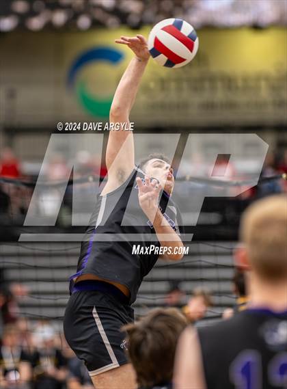 Thumbnail 1 in Maple Mountain vs. Box Elder (UHSAA 5A Tournament) photogallery.