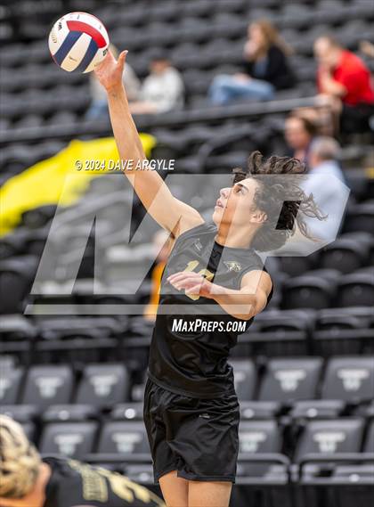 Thumbnail 1 in Maple Mountain vs. Box Elder (UHSAA 5A Tournament) photogallery.