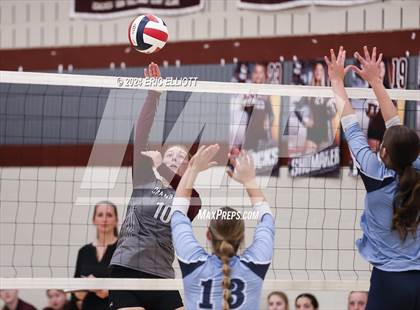 Thumbnail 2 in Brookville vs Cranberry Area (PIAA D9 AA Semifinal) photogallery.