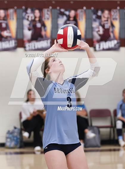 Thumbnail 1 in Brookville vs Cranberry Area (PIAA D9 AA Semifinal) photogallery.