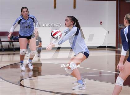 Thumbnail 1 in Brookville vs Cranberry Area (PIAA D9 AA Semifinal) photogallery.