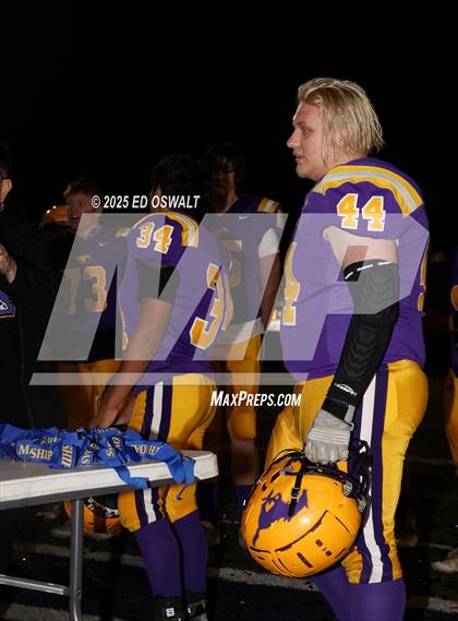 Thumbnail 1 in Middletown vs. Piedmont (CIF NCS D7 Final) photogallery.