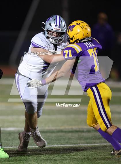 Thumbnail 1 in Middletown vs. Piedmont (CIF NCS D7 Final) photogallery.