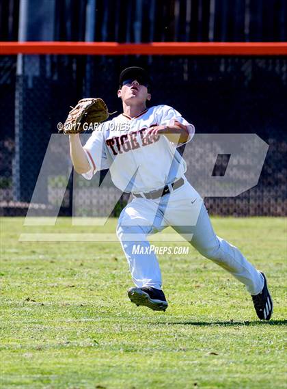 Thumbnail 2 in Whitney @ Roseville (game 1) photogallery.