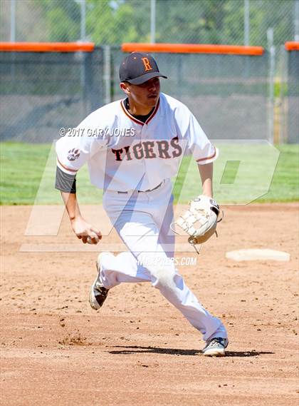 Thumbnail 2 in Whitney @ Roseville (game 1) photogallery.
