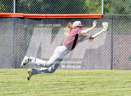 Thumbnail 2 in Whitney @ Roseville (game 1) photogallery.