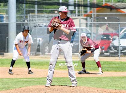 Thumbnail 2 in Whitney @ Roseville (game 1) photogallery.