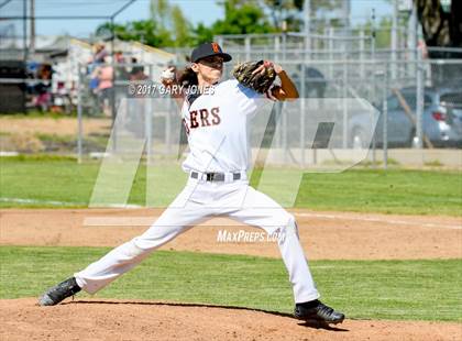Thumbnail 1 in Whitney @ Roseville (game 1) photogallery.