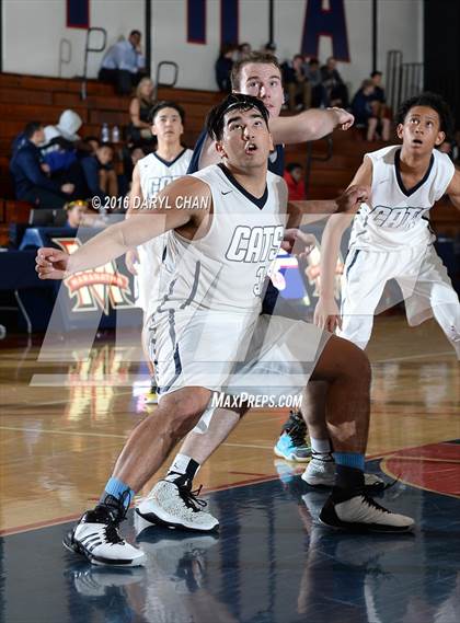 Thumbnail 2 in West Ranch vs. Loyola (Rose City Roundball Classic) photogallery.