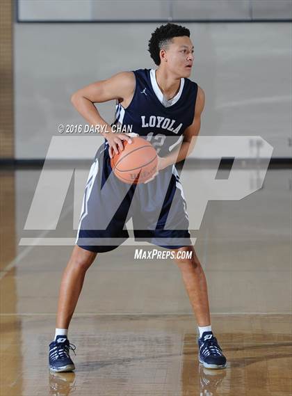 Thumbnail 2 in West Ranch vs. Loyola (Rose City Roundball Classic) photogallery.