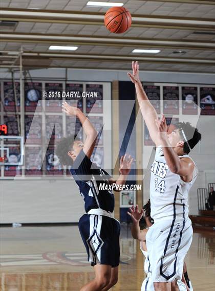 Thumbnail 3 in West Ranch vs. Loyola (Rose City Roundball Classic) photogallery.