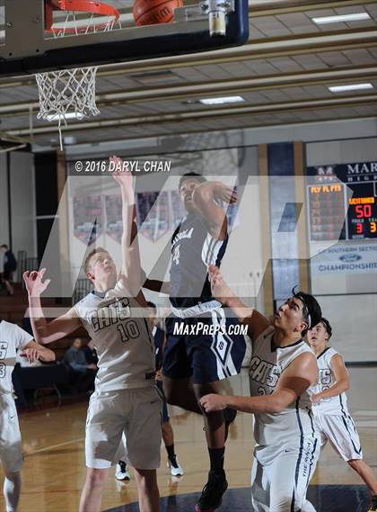 Thumbnail 1 in West Ranch vs. Loyola (Rose City Roundball Classic) photogallery.