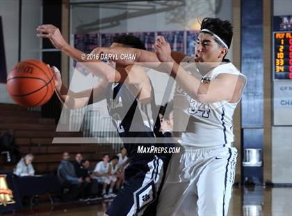 Thumbnail 3 in West Ranch vs. Loyola (Rose City Roundball Classic) photogallery.