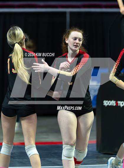Thumbnail 3 in Morgantown vs. University (WVSSAC Class AAAA Quarterfinal) photogallery.
