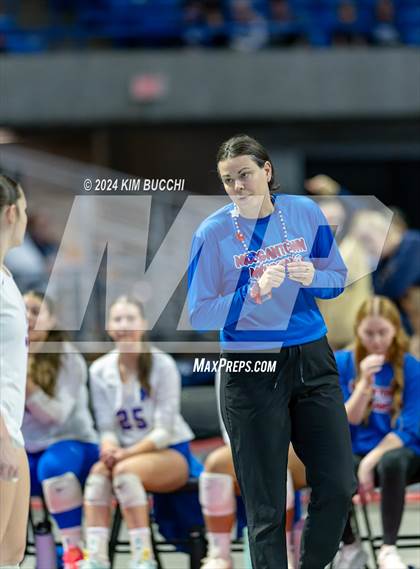 Thumbnail 3 in Morgantown vs. University (WVSSAC Class AAAA Quarterfinal) photogallery.