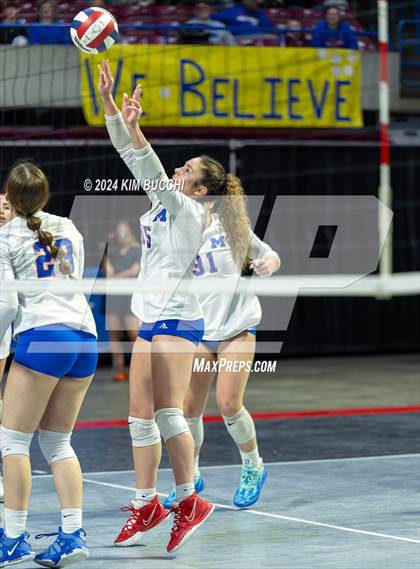 Thumbnail 2 in Morgantown vs. University (WVSSAC Class AAAA Quarterfinal) photogallery.