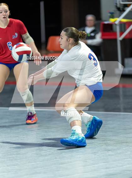 Thumbnail 1 in Morgantown vs. University (WVSSAC Class AAAA Quarterfinal) photogallery.