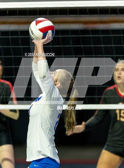 Thumbnail 3 in Morgantown vs. University (WVSSAC Class AAAA Quarterfinal) photogallery.